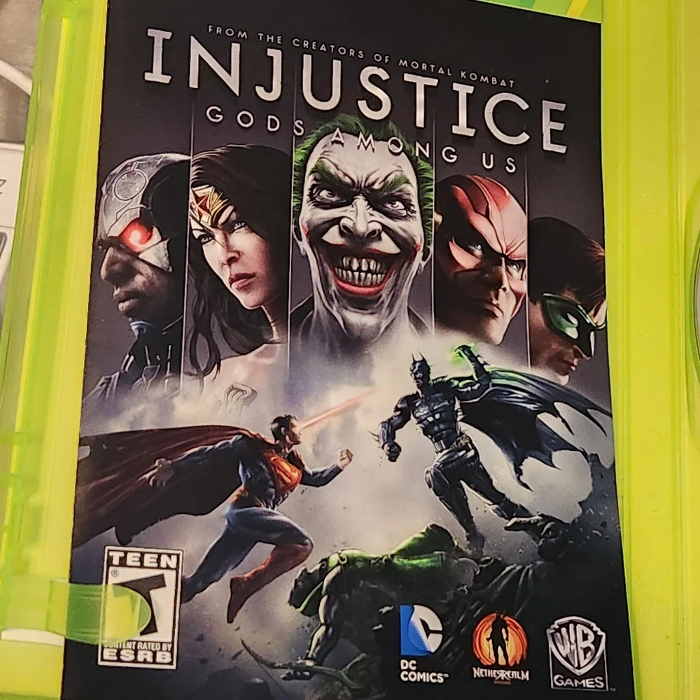 XBOX 360 WB DC Comics Injustice Gods Among Us Video Game Rated Teen
